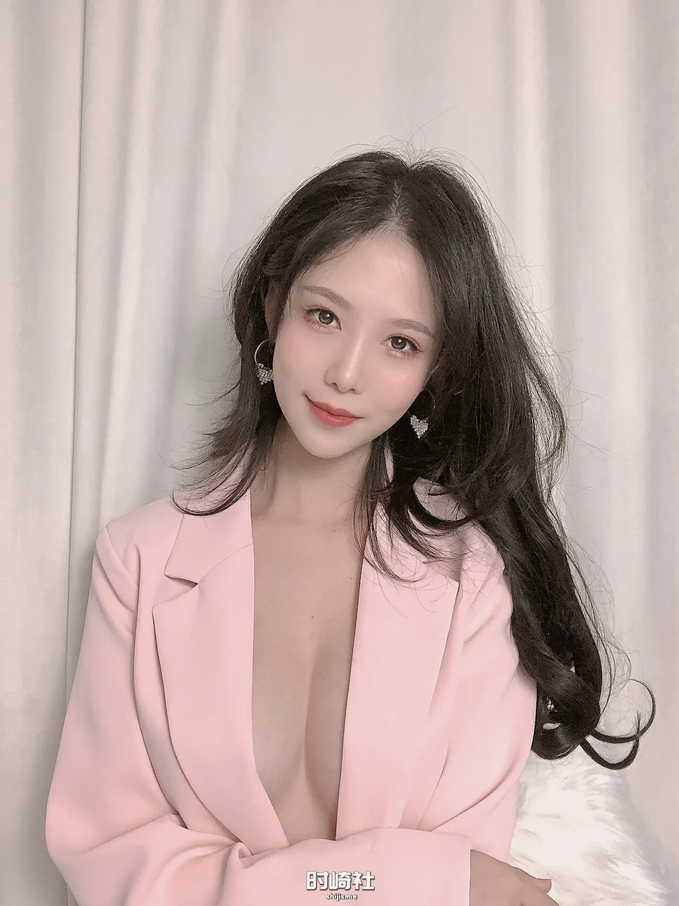 完美身材性感写真图包合集下载/抖娘利世 写真合集 第6张