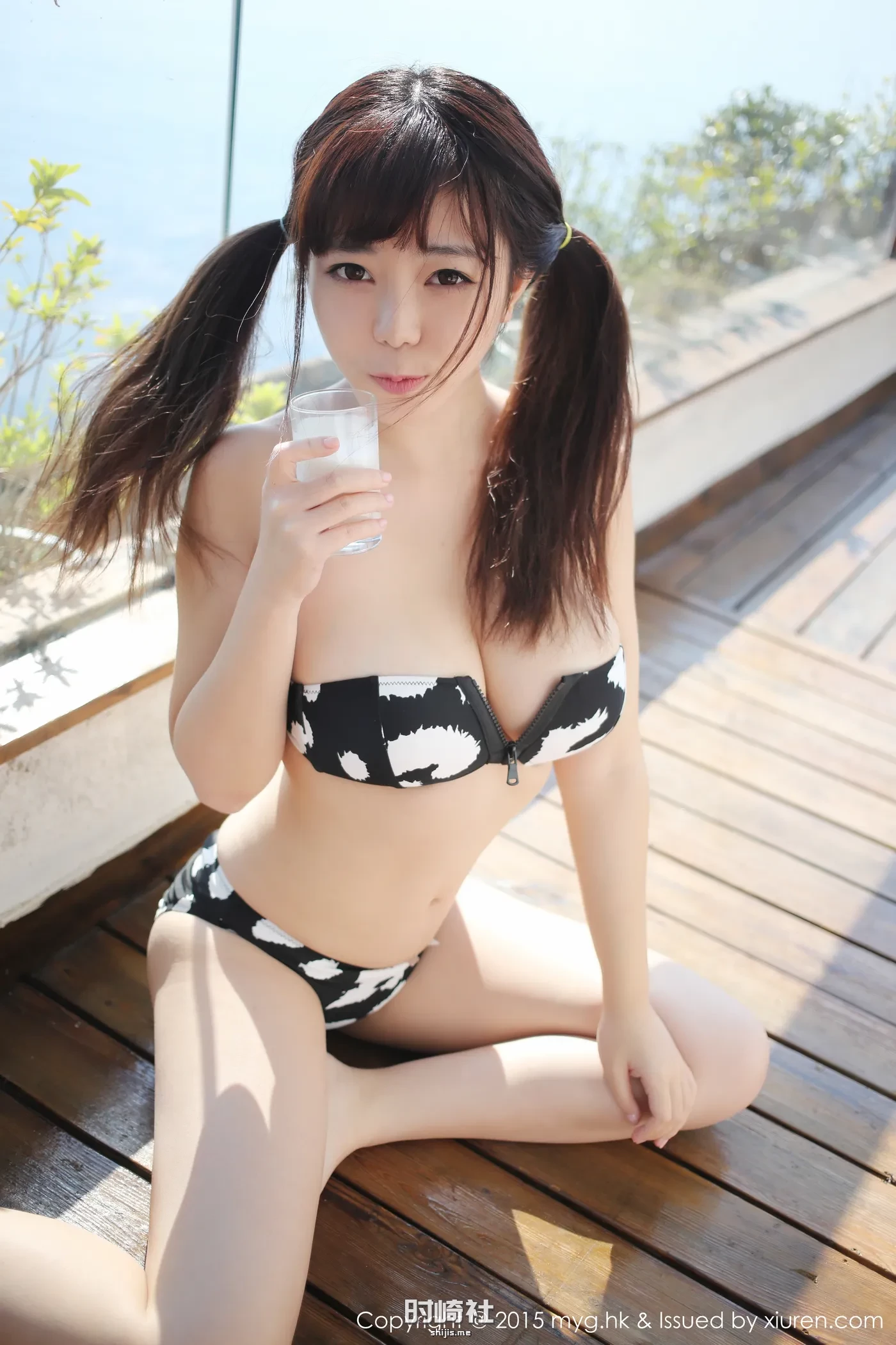 秀人网模特写真刘飞儿Faye-合集下载
