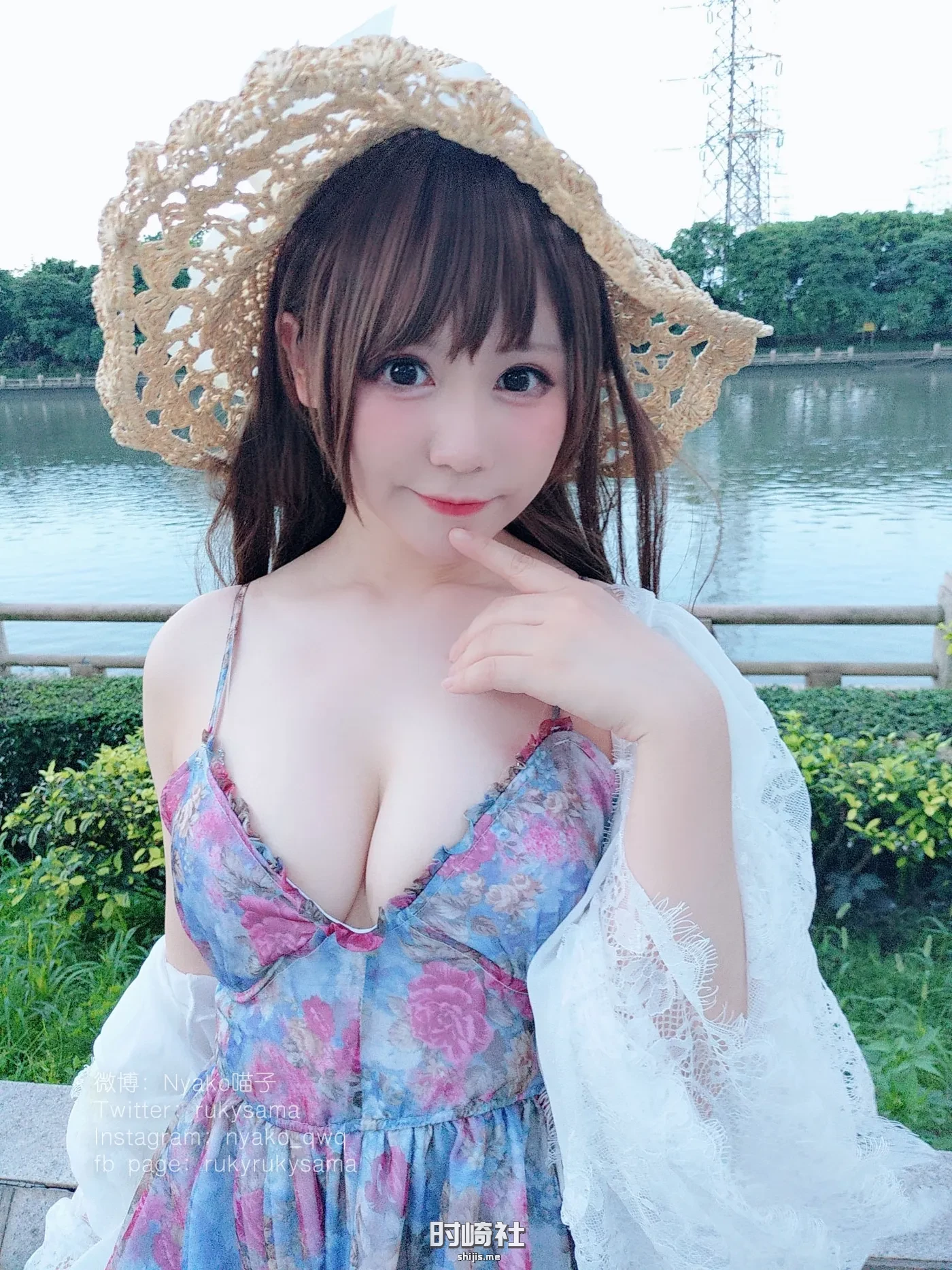 化妆师COS写真柒柒要乖额-合集下载 写真合集 第3张