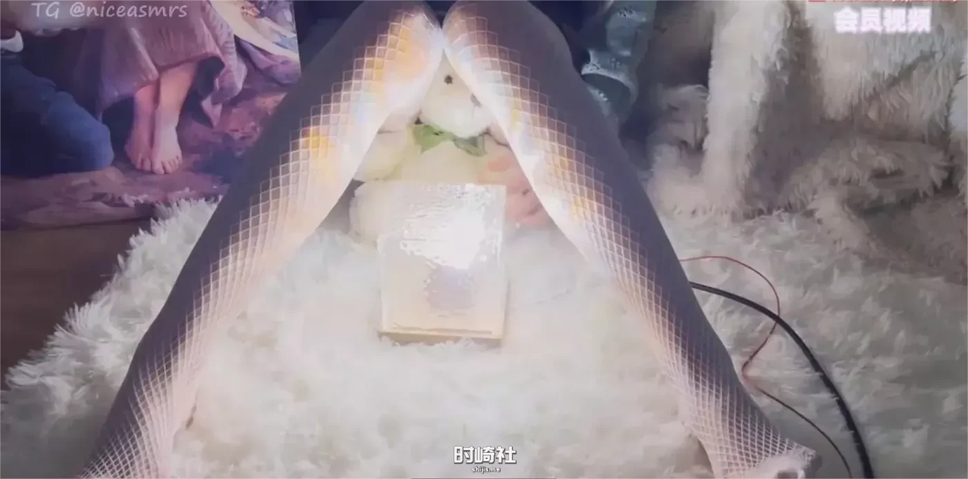 小米一酱33ASMR福星皮裙舔耳弹舌7部【1.64G】